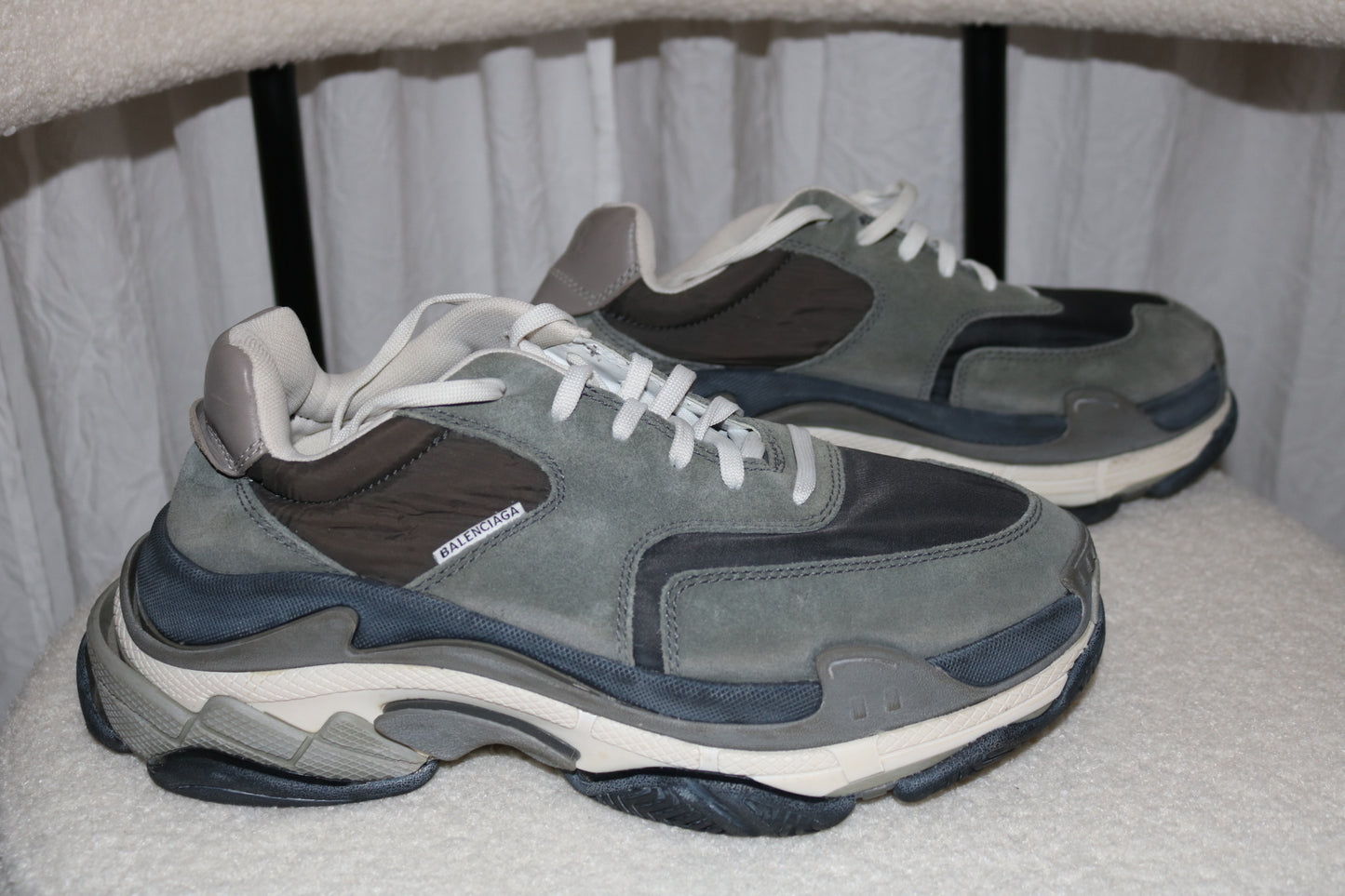 Grey triple s Balenciaga