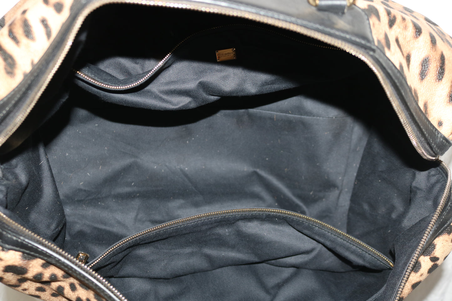Dolce & Gabbana Leopard travel bag